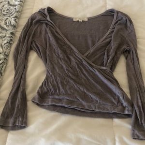 Cropped long sleeve top